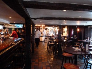Warren Tavern in Charlestown - by Bunker Hill